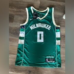 Nike Milwaukee Bucks Basketball Jersey with Fear the Deer Tag - Lillard #0
